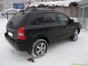 продается навес крышки багажника правый Хюндай Туксон